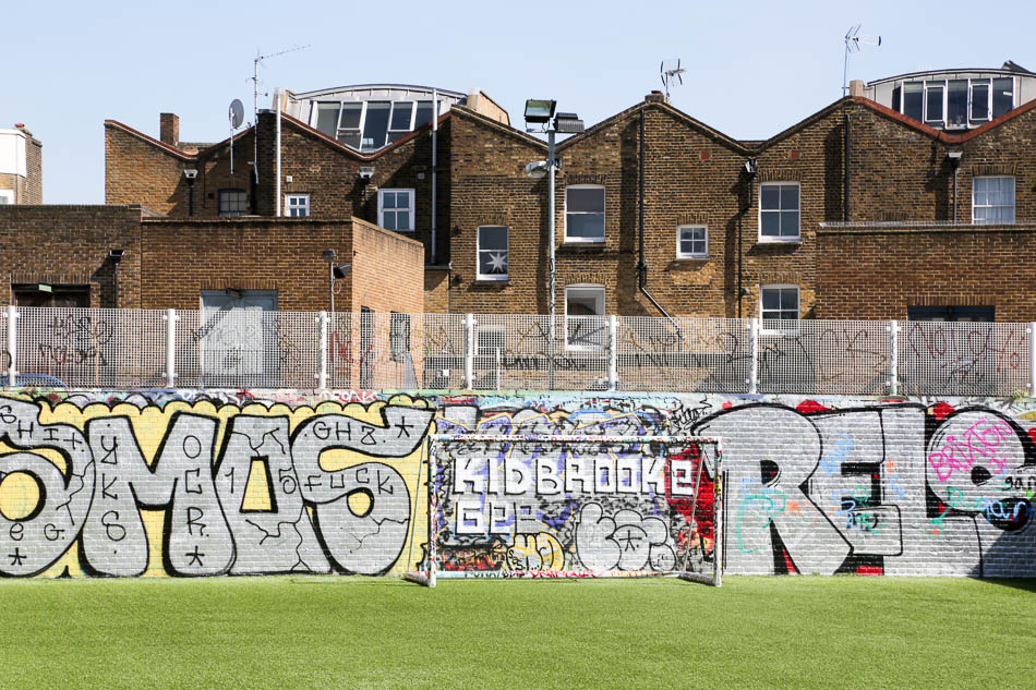 kickabout, Kick-about, Graffiti