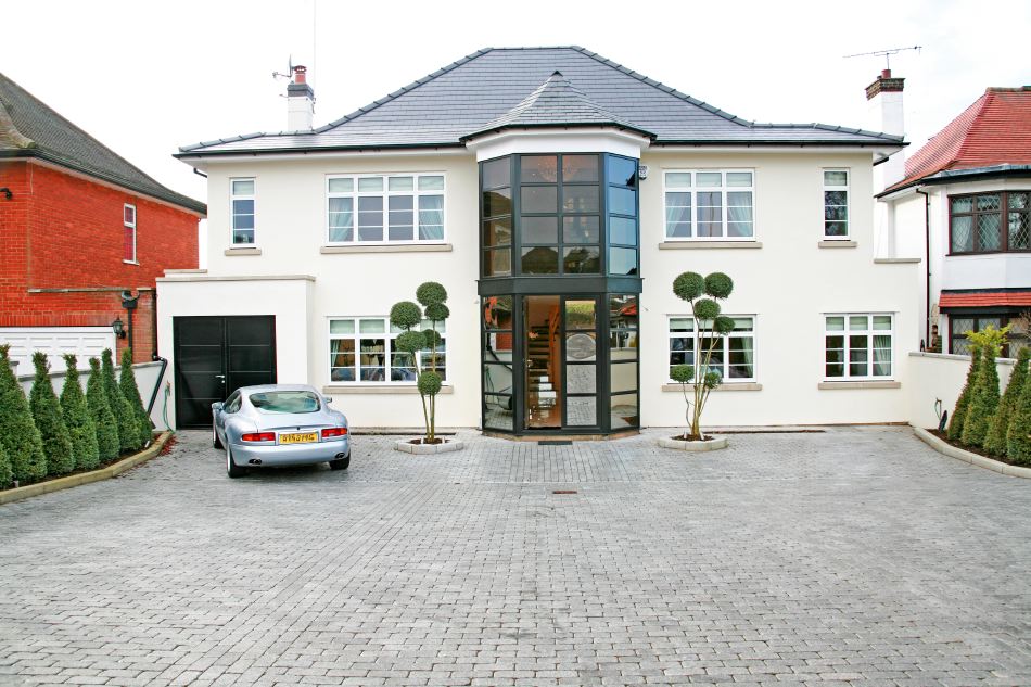 10279, H21638, Eastern England, Hertfordshire, suburban houses, houses - suburban, Footballer's Wives