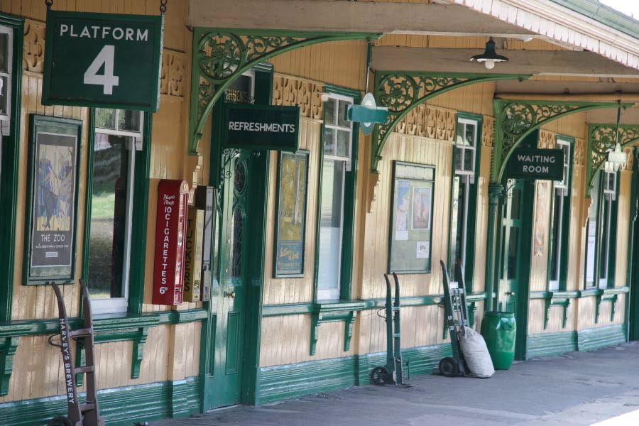 10327, RS207B, Sussex, Railways & trains, Railways, Railways & trains, Railway stations, railway lines, stations, period railways, period stations