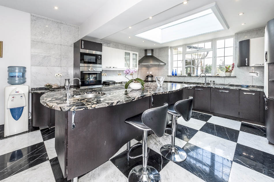 black and white, black & white, black & white tiles, kitchens, kitchens - family, kitchen islands