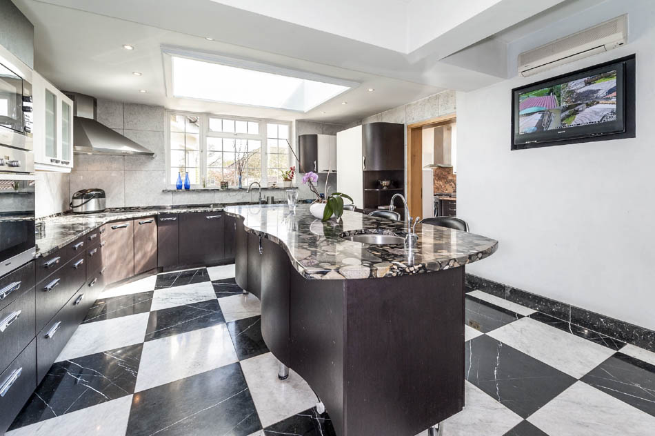 black and white, black & white, black & white tiles, kitchens, kitchens - family, kitchen islands