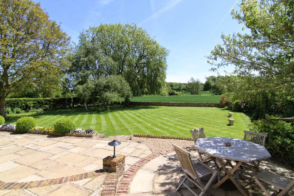 10401, HC7207, H21470, Eastern England, Hertfordshire, Country houses, Houses - country, Gardens - Country House