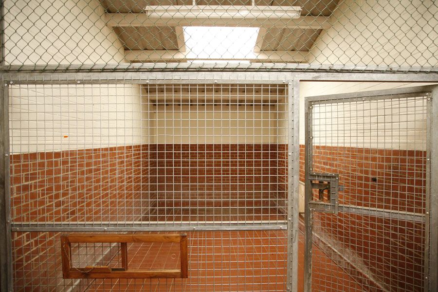 10437, SHK7595, Eastern England, Suffolk, Kennels
