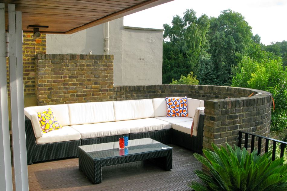 10472, RES-7160, Middlesex, South West London, modernist houses, Richmond, Modernist houses, Houses - Art Dec & Modernist, Houses - classic 30's to 70's, 1960's & 70's, Mid-Century, Mid Century, Art Deco, Retro, Find Film Locations