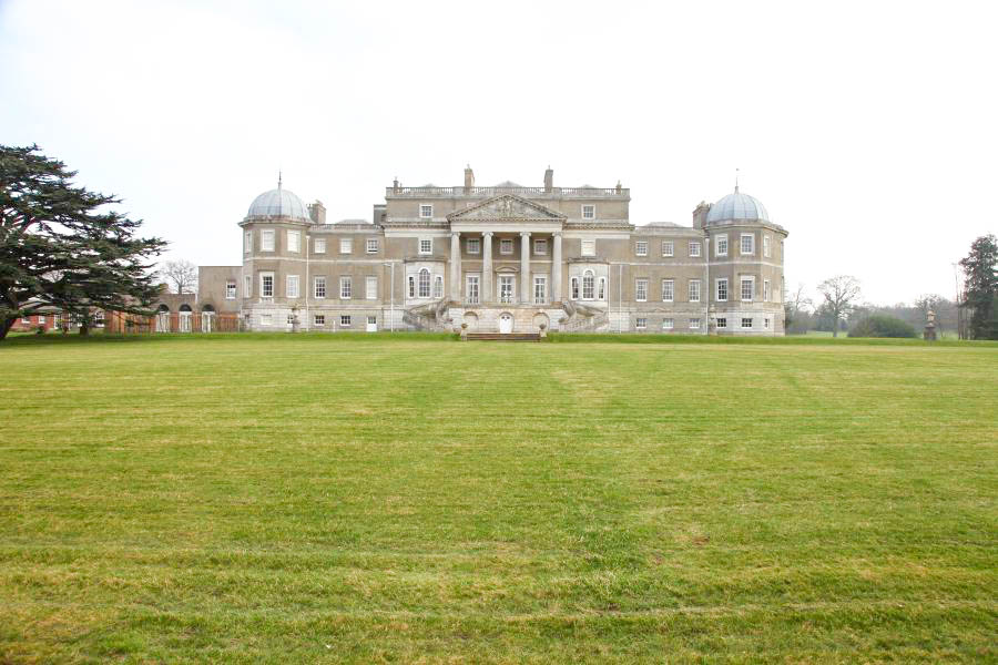 HH211, 10614, H21773, North London, stately homes, hertfordshire, country houses, houses - country, houses - manors & mansions 