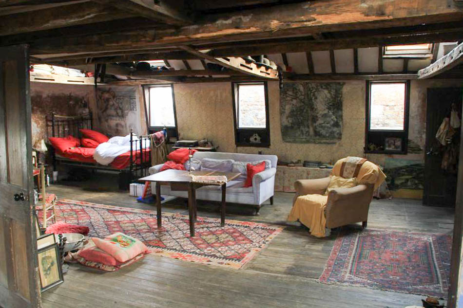 10800, RES-1135, east london, tower hamlets, attic rooms, h1404, shabby chic