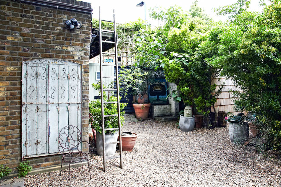 Gardens - Patio, Courtyards