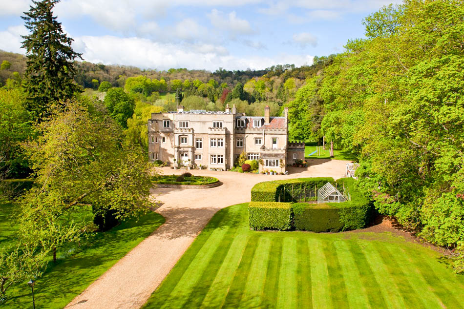HC514, 11124, H21460, Verdun, berkshire, houses - manors & mansions, drives, driveways, drives & driveways, Manor Houses & Country Estates