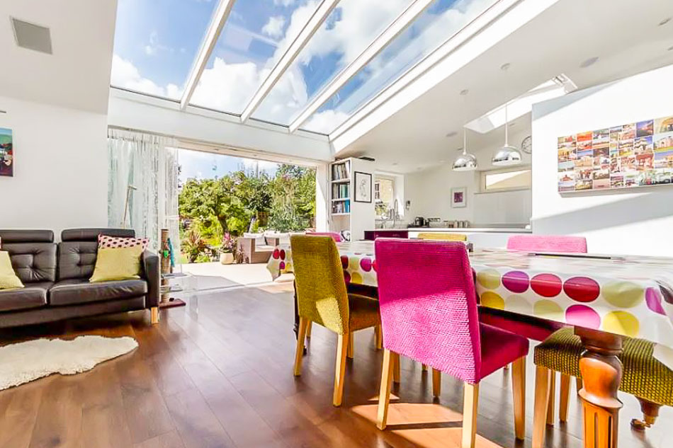 RES-8962, H22115, 12312, South West London, Wandsworth, Houses - Suburban, Suburban Houses, Family - Houses