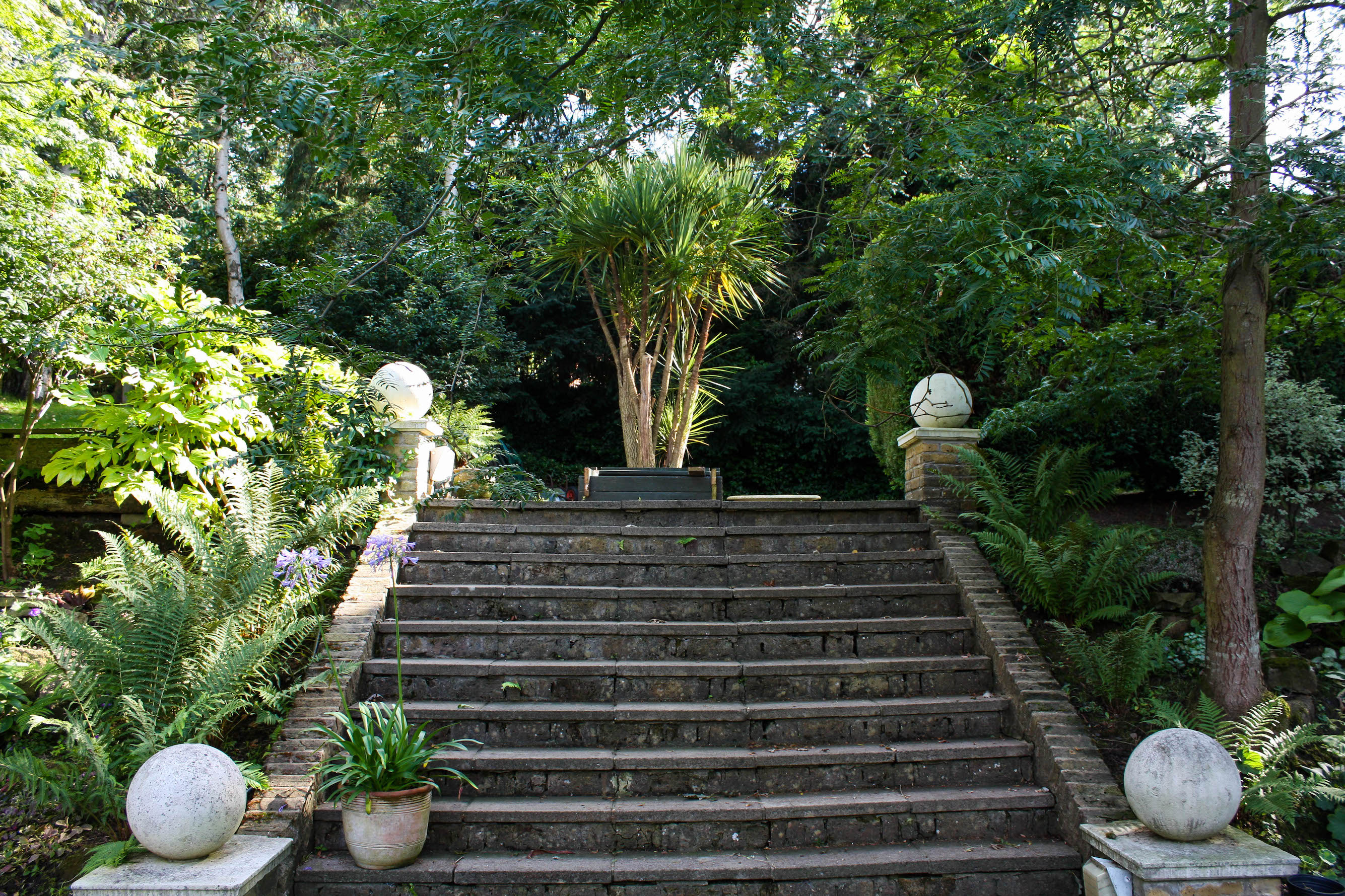 Gardens - Patio, Patios