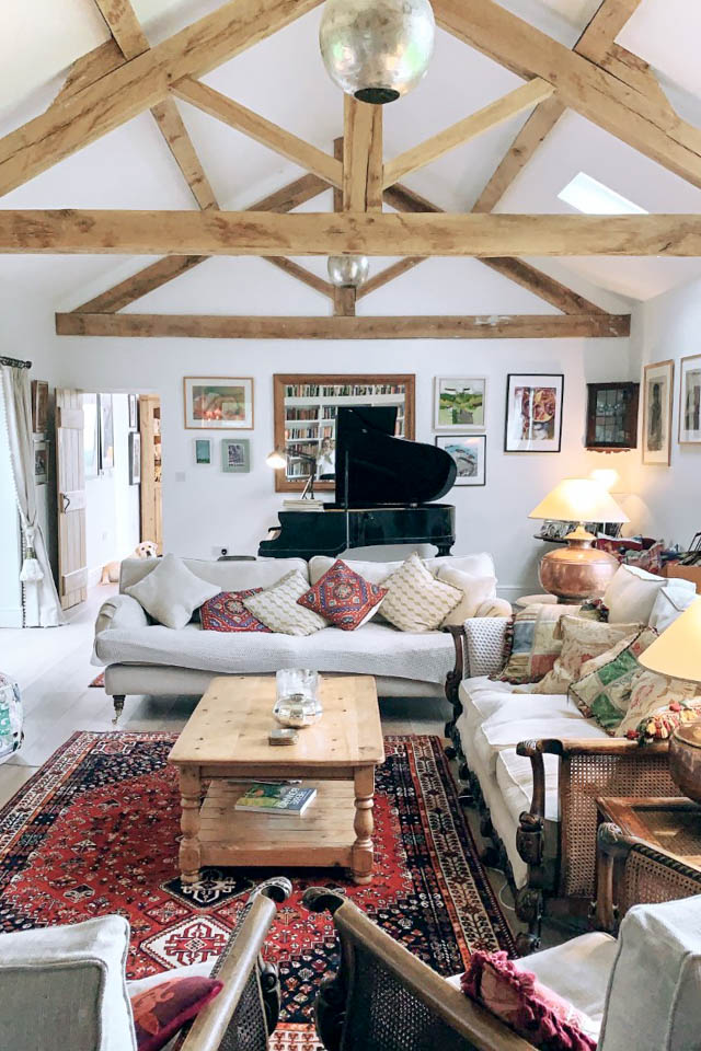 H9540, 12769, West Midlands, Shropshire, modern houses, barn conversions, 