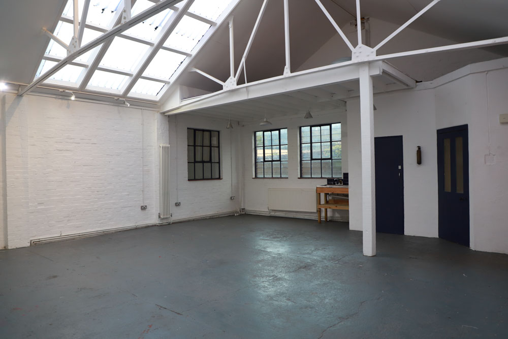 COM-9994, 13202, Jasmine, South East, Kent, Studios