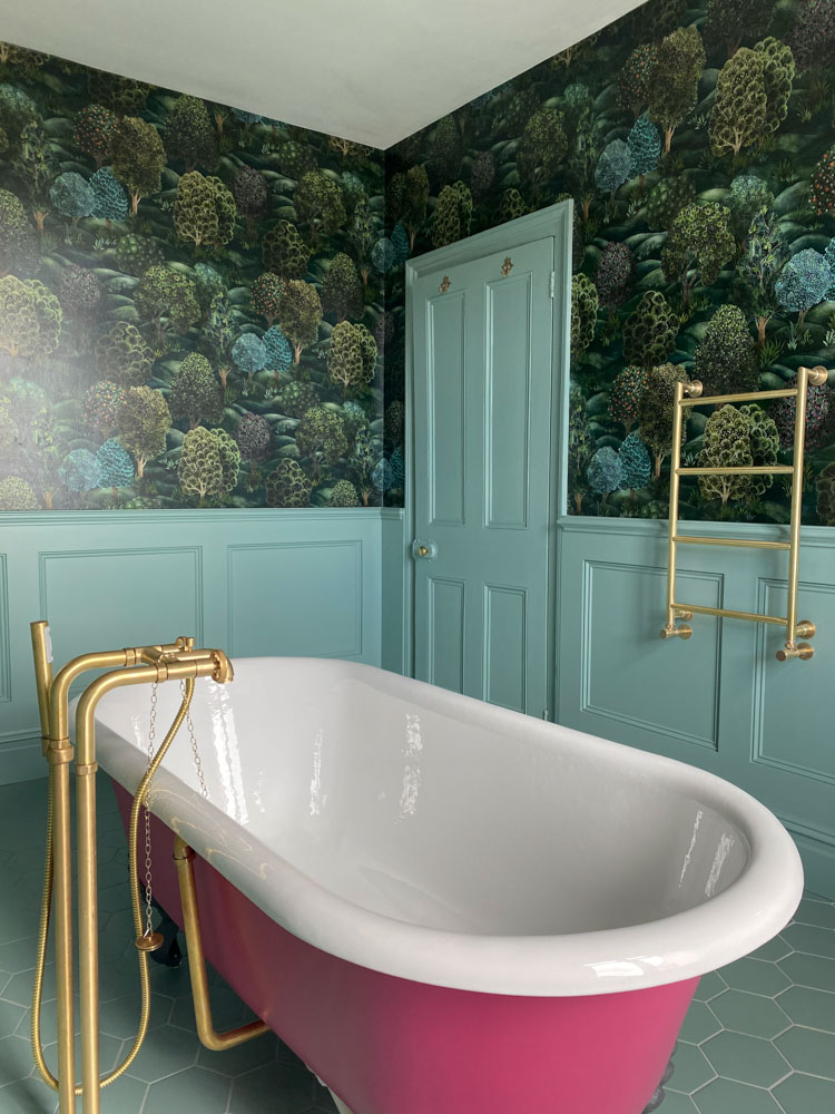 Roll Top Baths, Bathrooms