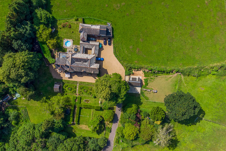 Gardens - Country House